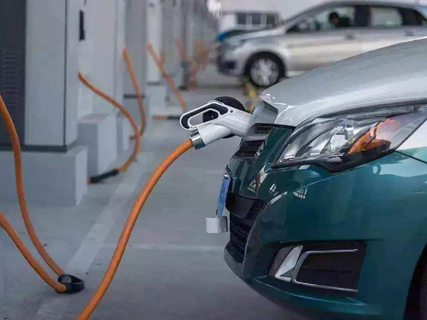 新能源汽车